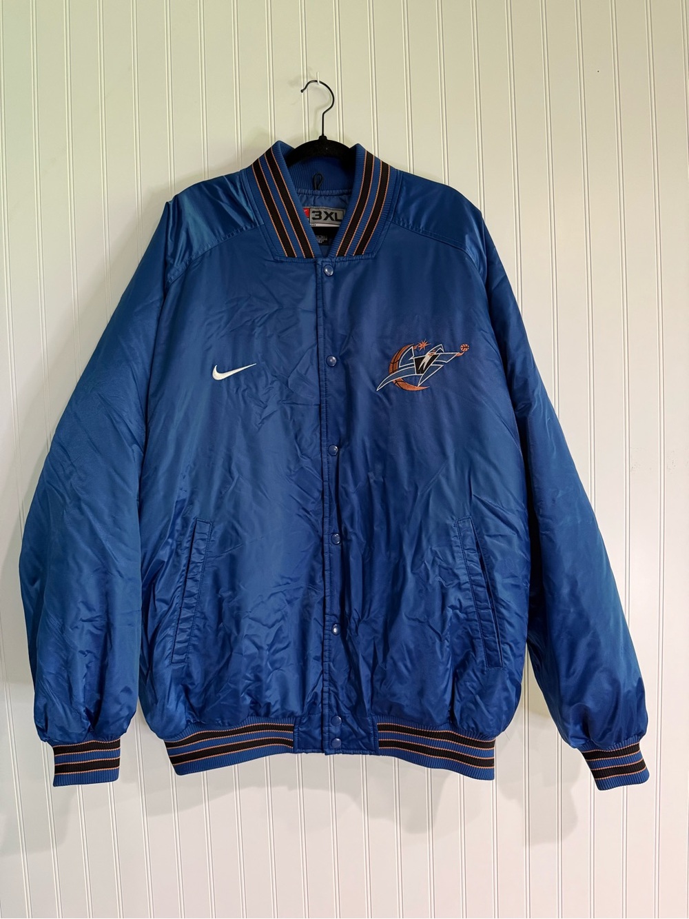 Vintage Nike Y2K Washington Wizards Satin Bomber Varsity Jacket
